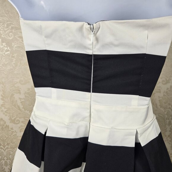 Free Market by Flying Tomato Black White Striped Strapless Dress Box Pleats NWT - Picture 8 of 13